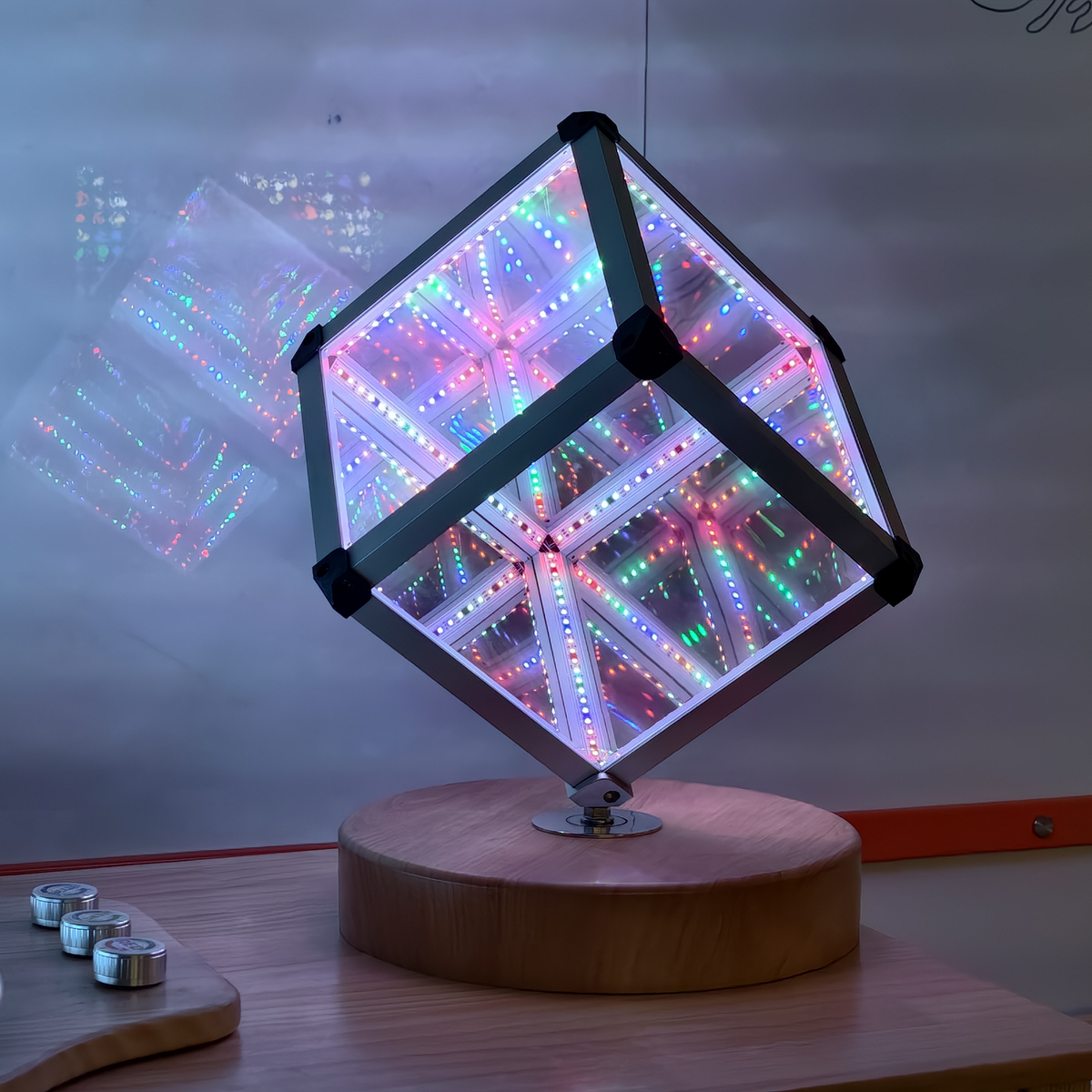 LED INFINITY CUBE