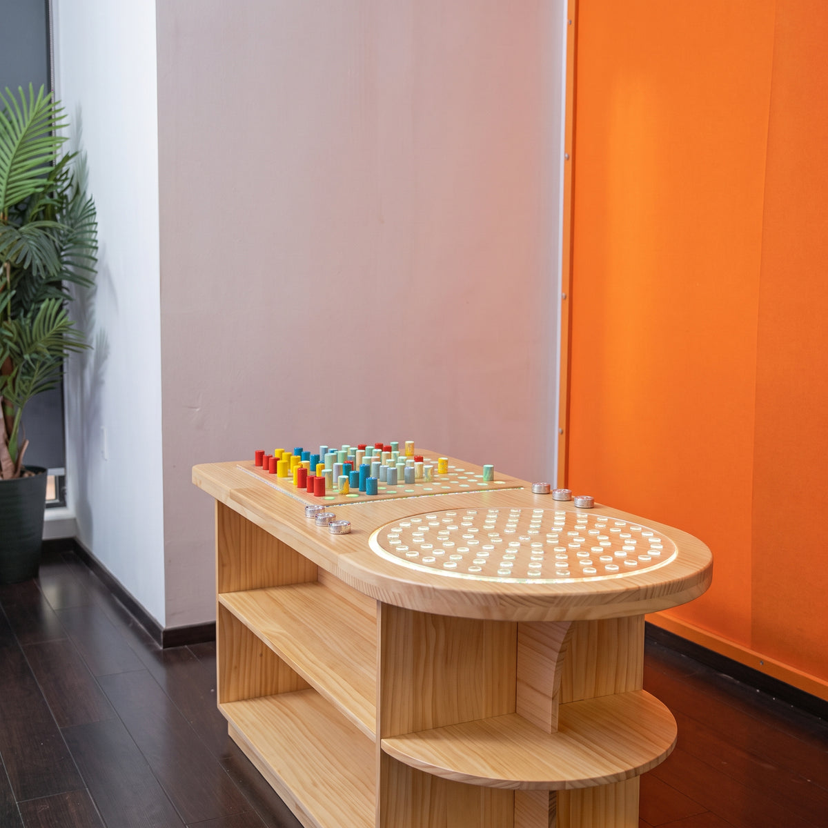 Dual-Zone Dimmable Sensory Light Table with Pegboard (120x60cm) – Wooden Activity Station with Storage Shelves & Light-Up Pegs for Kids, OT & Montessori Classrooms