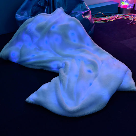 Large Rechargeable Light-Up Sensory Blanket (160x120cm) – Cordless Glowing LED Plush Throw with Remote Control for Autism, OT Therapy & Calm Down Rooms